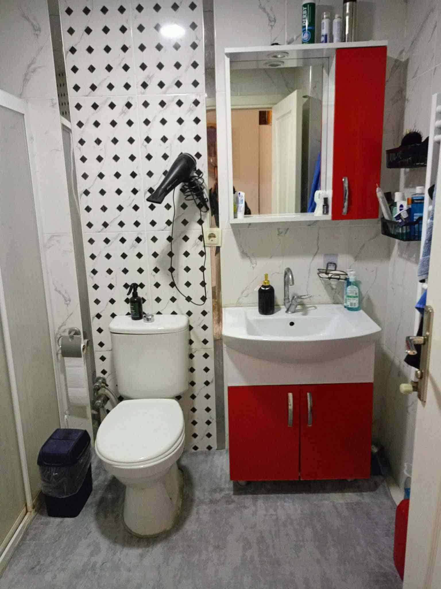 Tuvalet gideri onarım çalışması